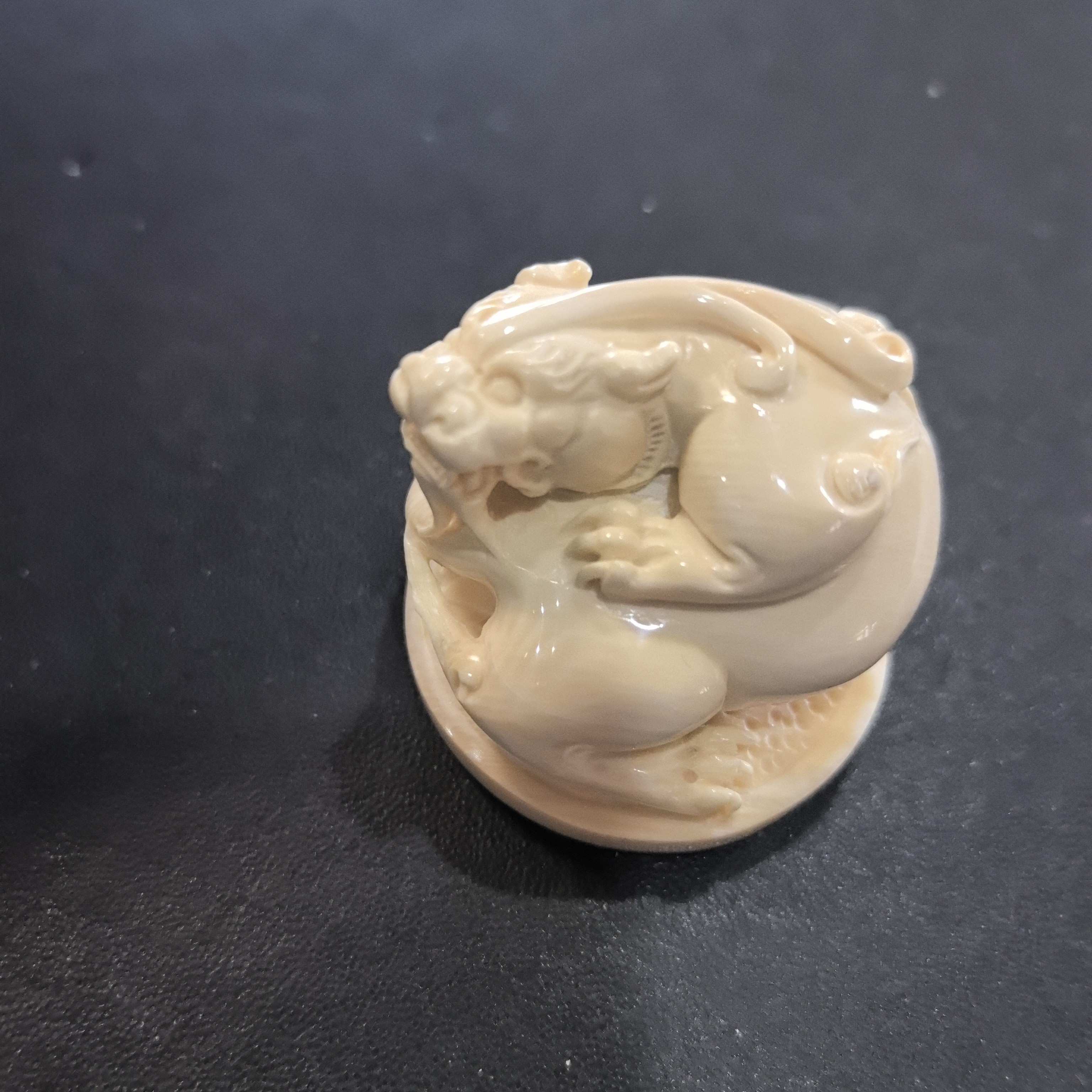 猛犸约36.8克雕刻件ZL1756