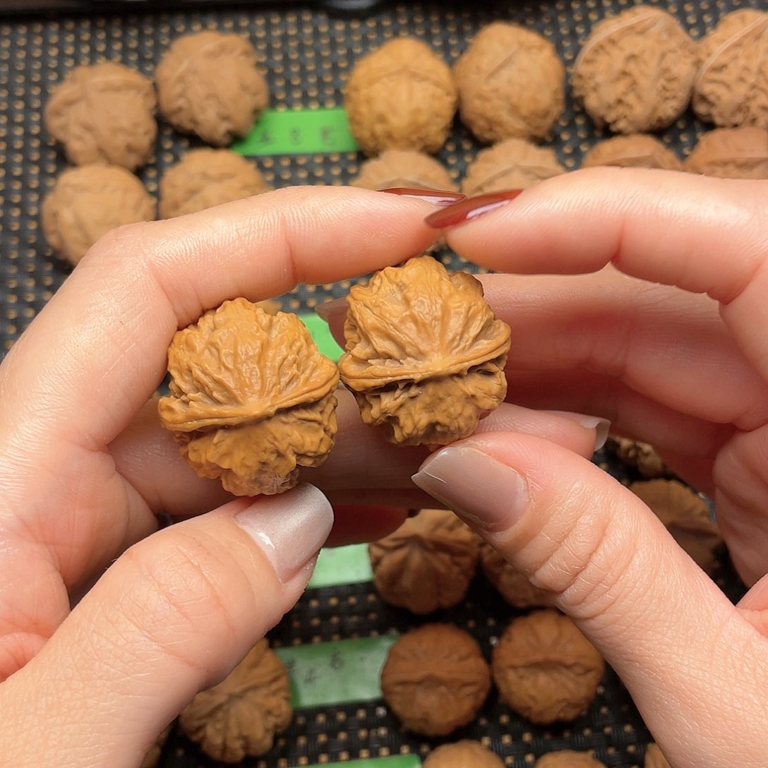 文玩核桃吊坠29尺全品矮桩西瓜元宝0001