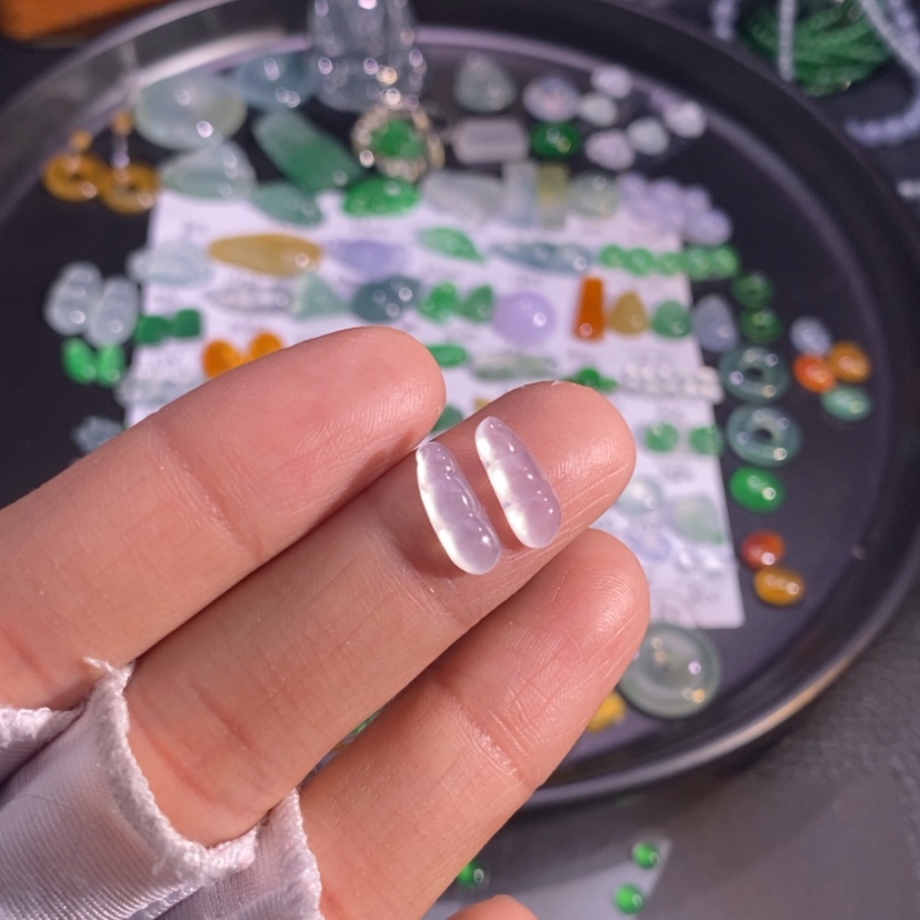 【闪购商品】翡翠挂件未镶嵌豆子