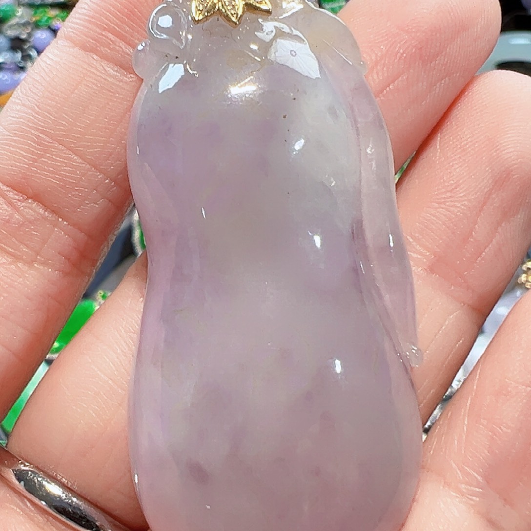 翡翠颈饰18K金镶嵌签收后24小时鉴赏期