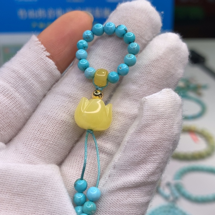 绿松石配饰未镶嵌