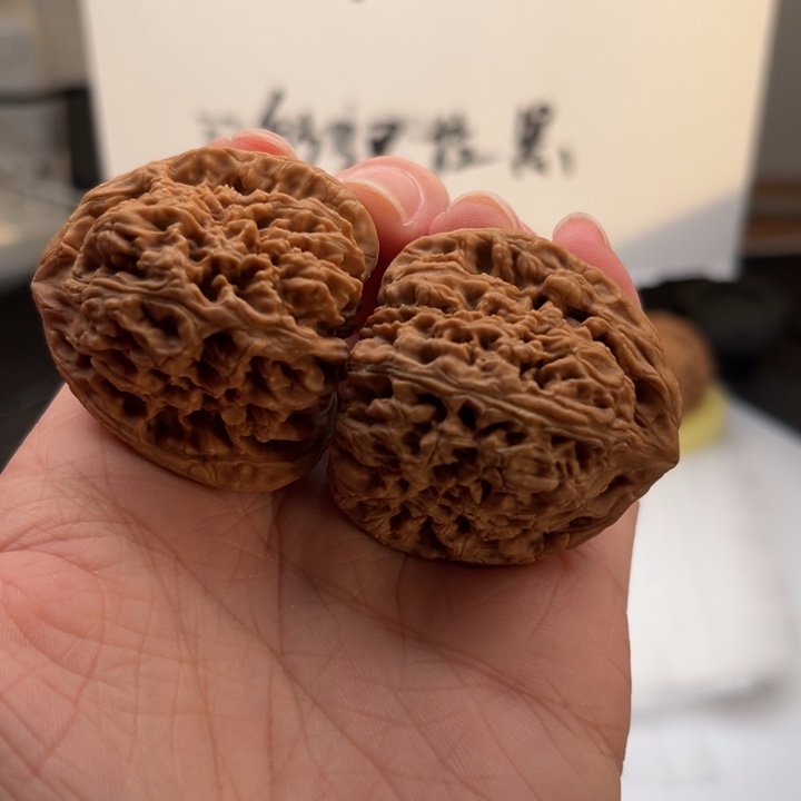 吊坠文玩核桃南疆39