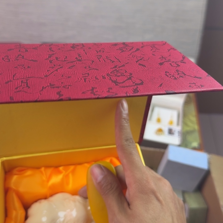 蘇***蘇琉璃手工艺品瓷器瓷器