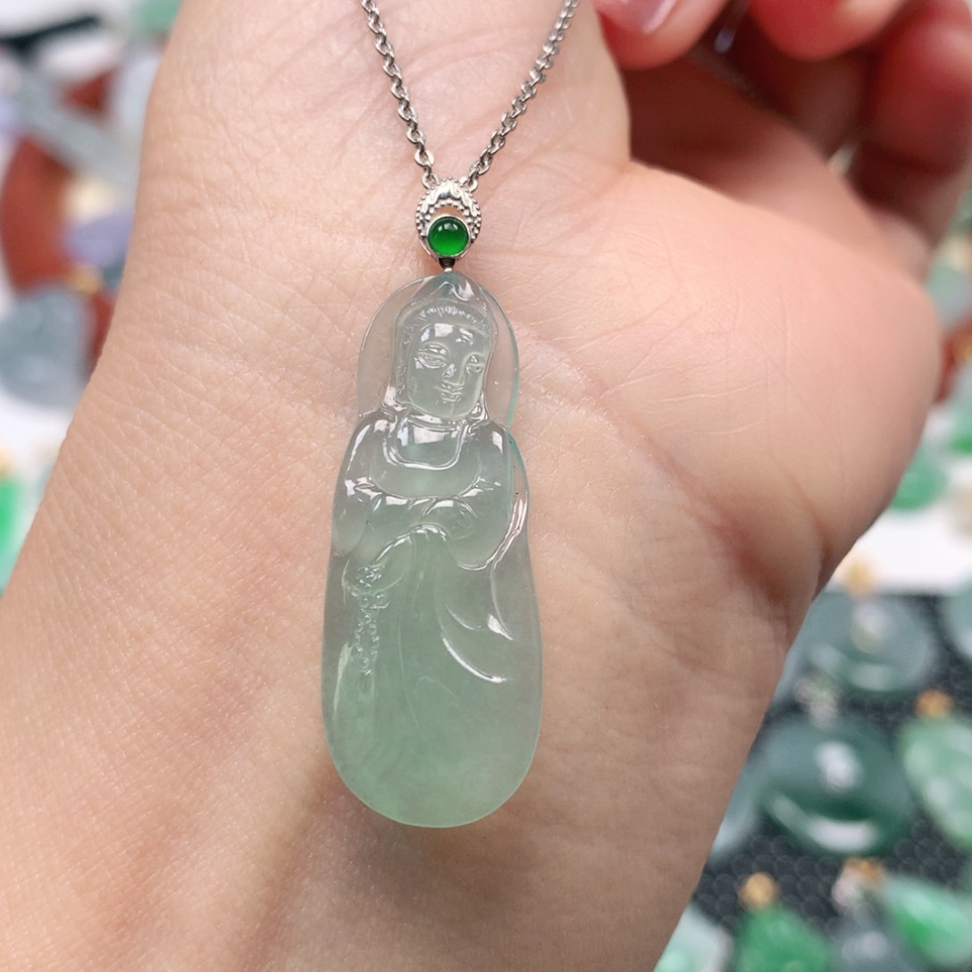 【闪购商品】翡翠吊坠(不含链)18K金镶嵌