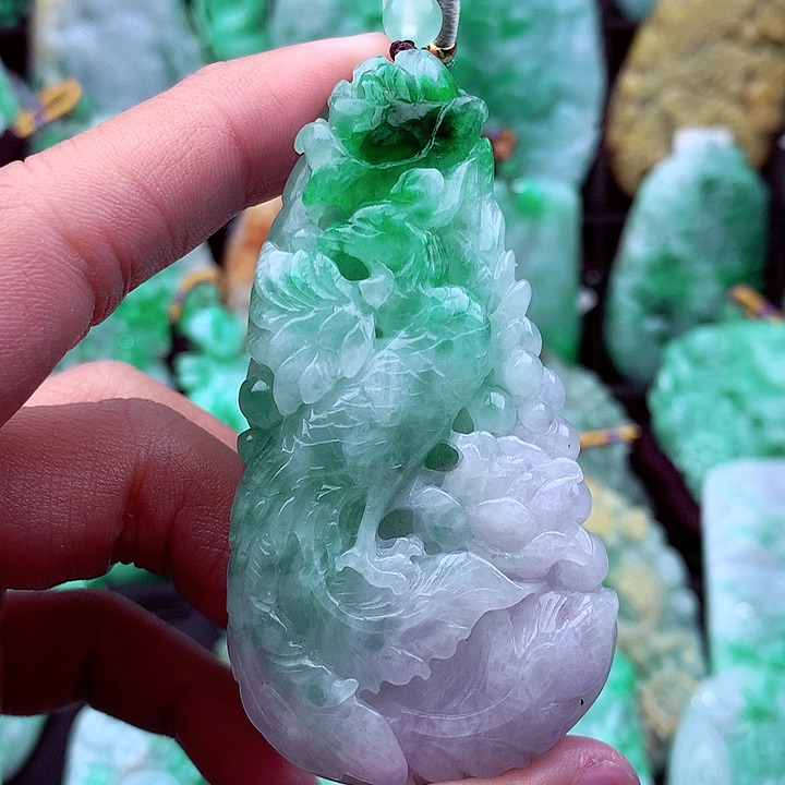 翡翠吊坠(不含链)未镶嵌