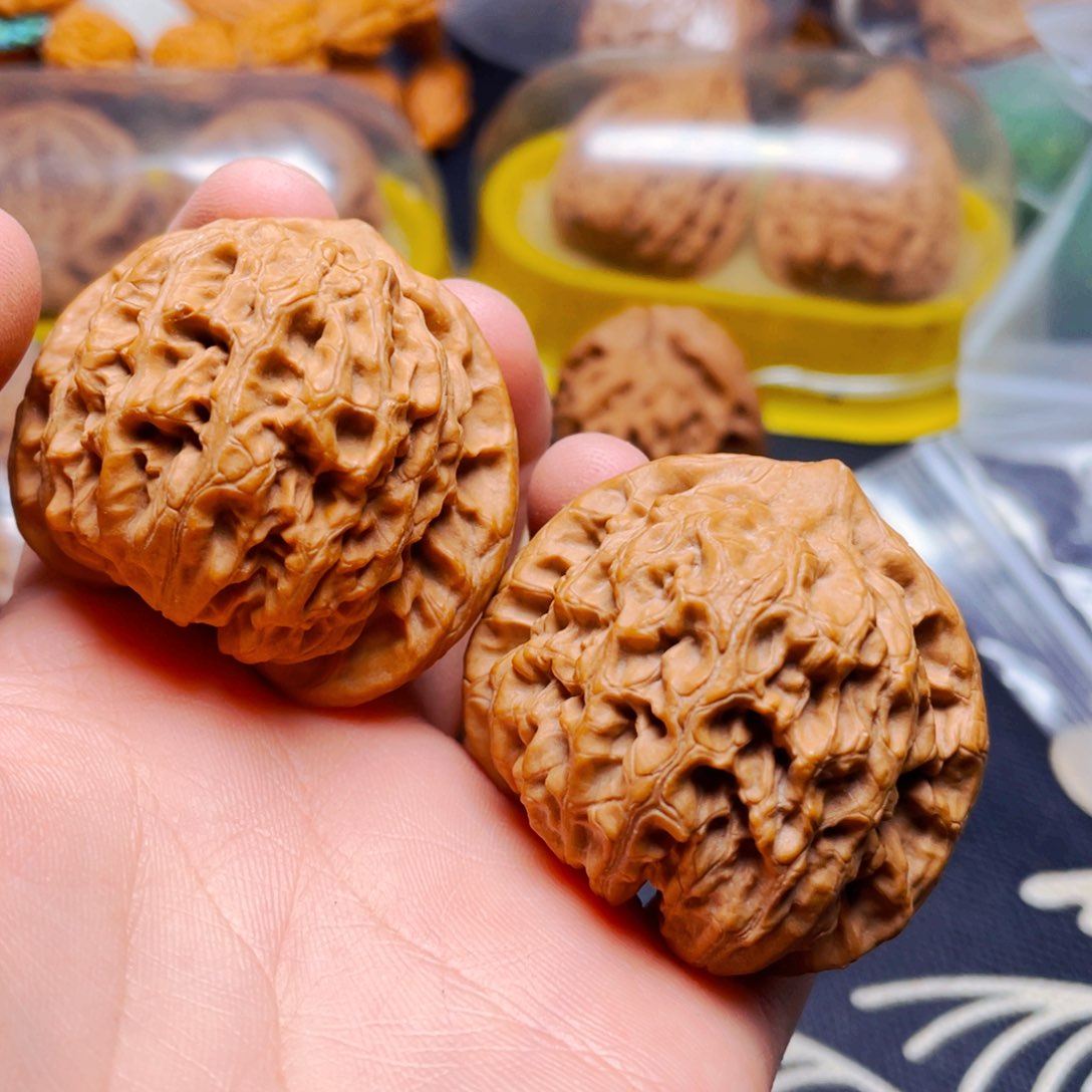 吊坠文玩核桃龙脉元宝