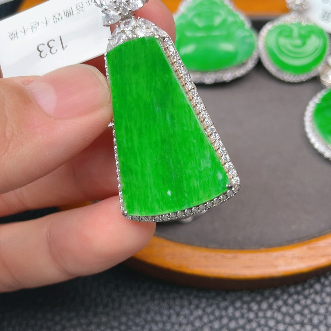 【闪购商品】翡翠吊坠(不含链)银S925镶嵌