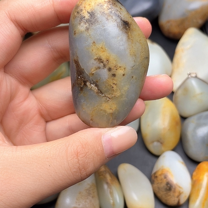 颈饰未镶嵌和田玉5