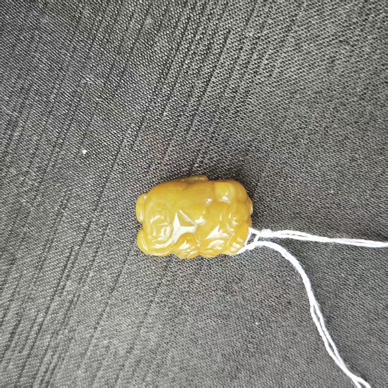 缅甸天然a货翡翠黄翡貔貅小挂件天禄百搭