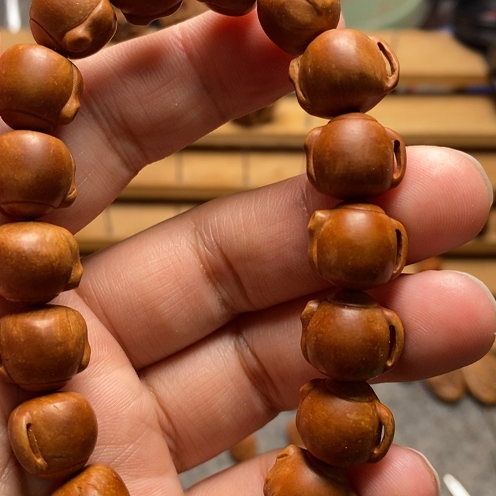 桃核雕刻把把壶手串