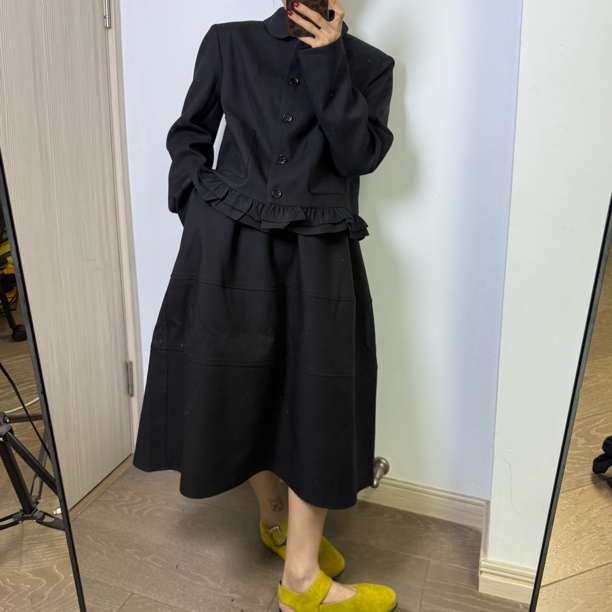 【San W】欧货极简高级感小众西装上衣搭配百褶半身裙时尚套装