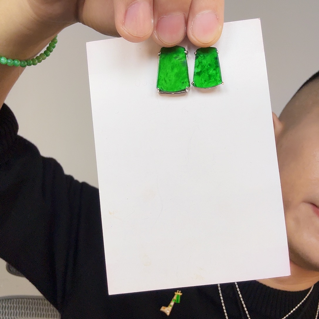 翡翠未镶嵌颈饰多样性发货只发一件