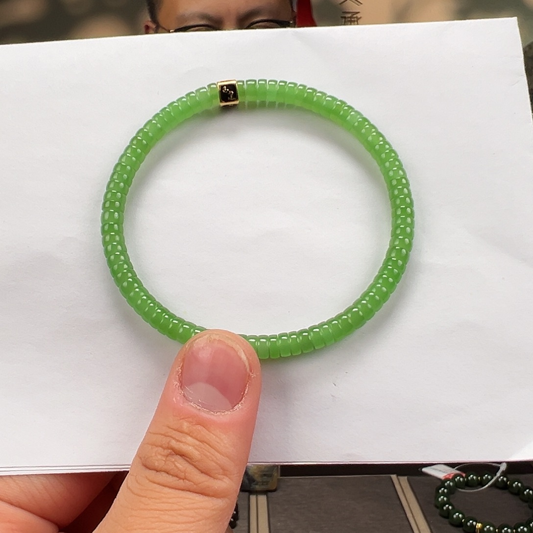 和田玉未镶嵌手链卡5mm苹果绿