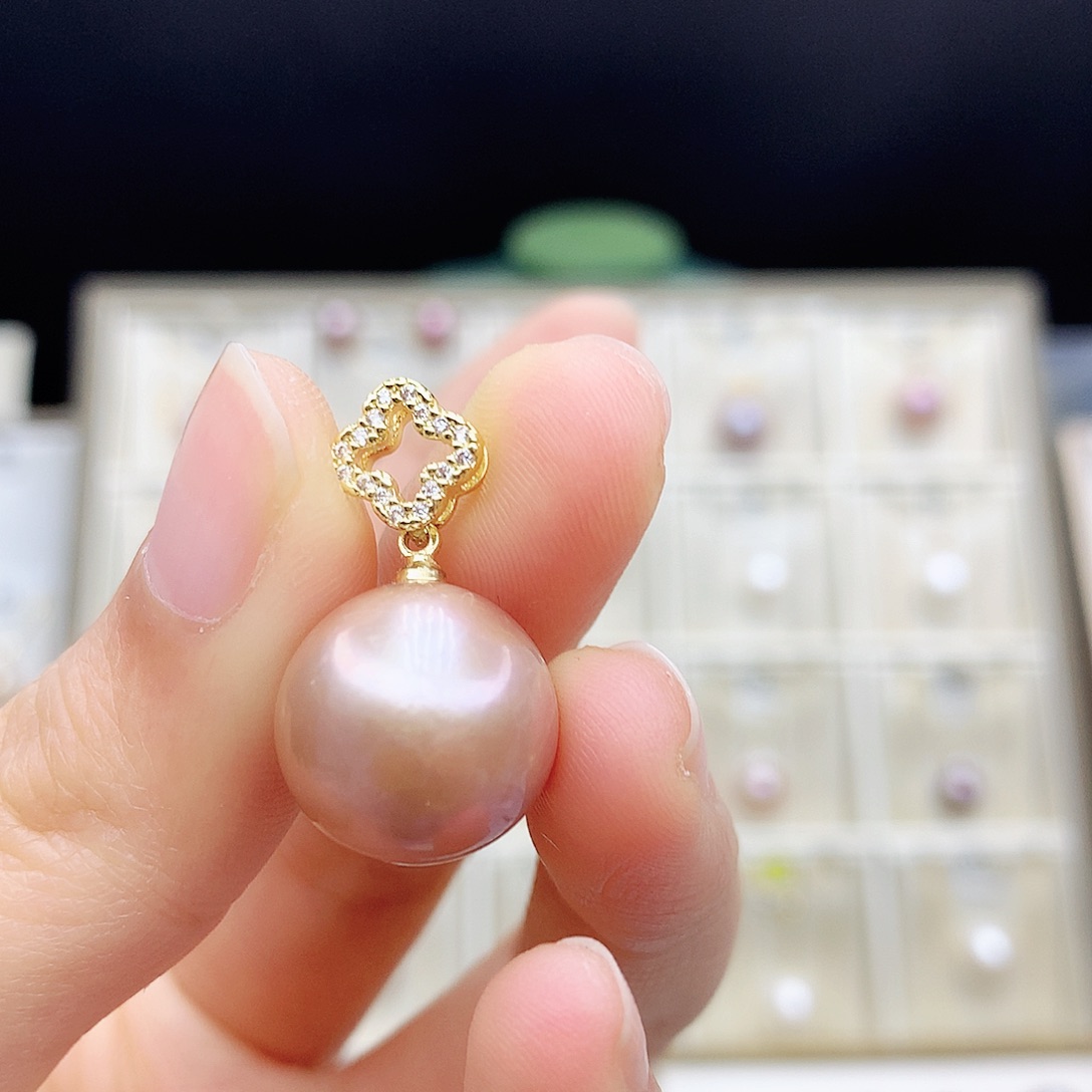 淡水珍珠颈饰合金