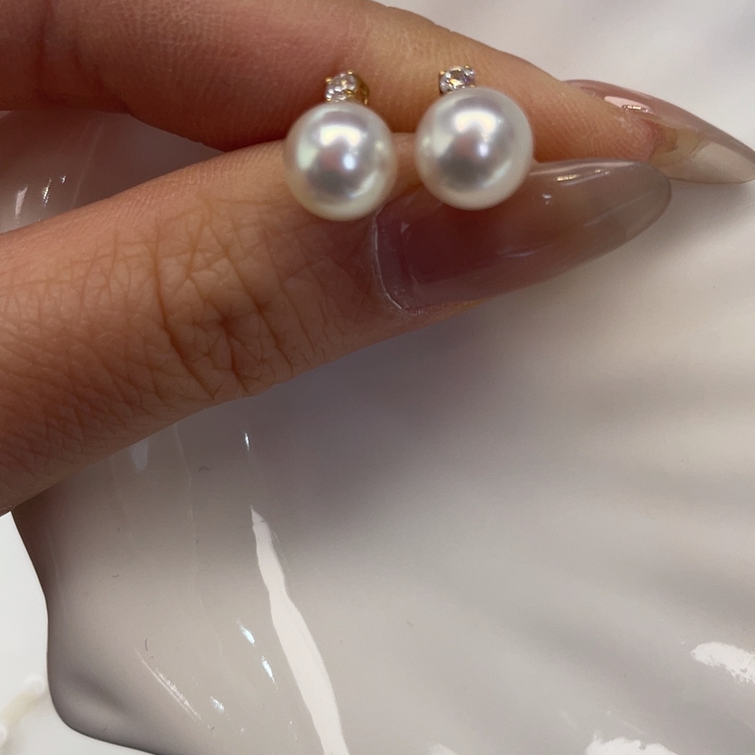 耳饰18K金镶嵌海水珍珠