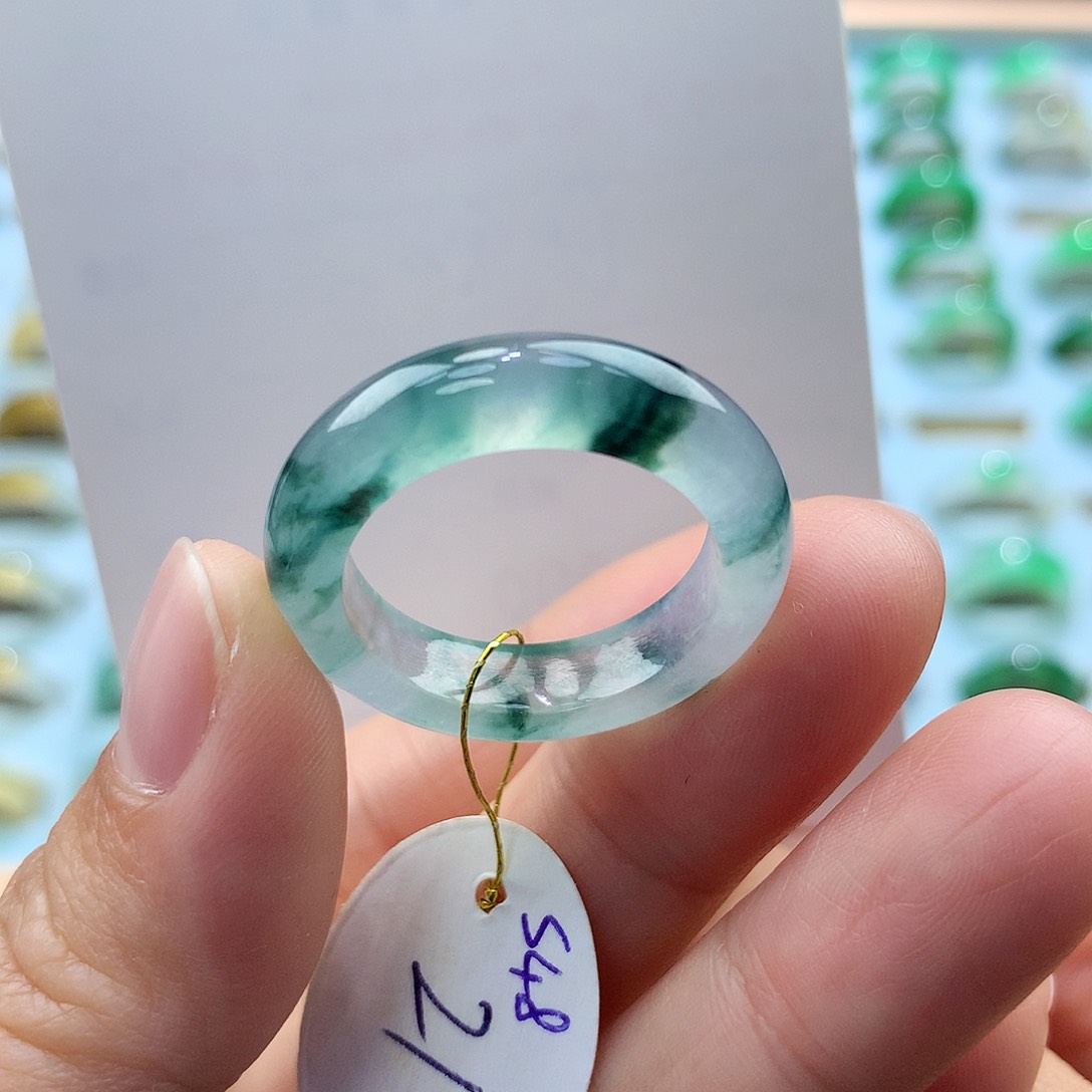 翡翠戒指未镶嵌三*21圈