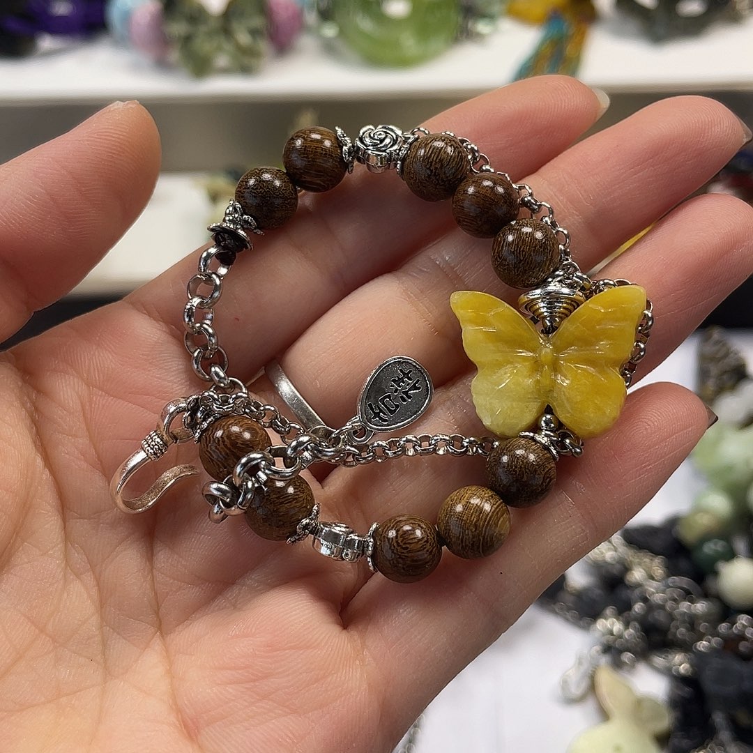 蛇纹石玉合金颈饰