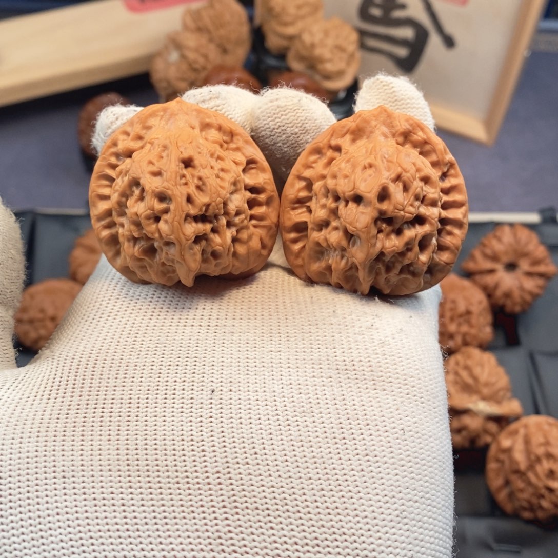 文玩核桃把件走色漂亮系列41尺挂月峰佛肚F411