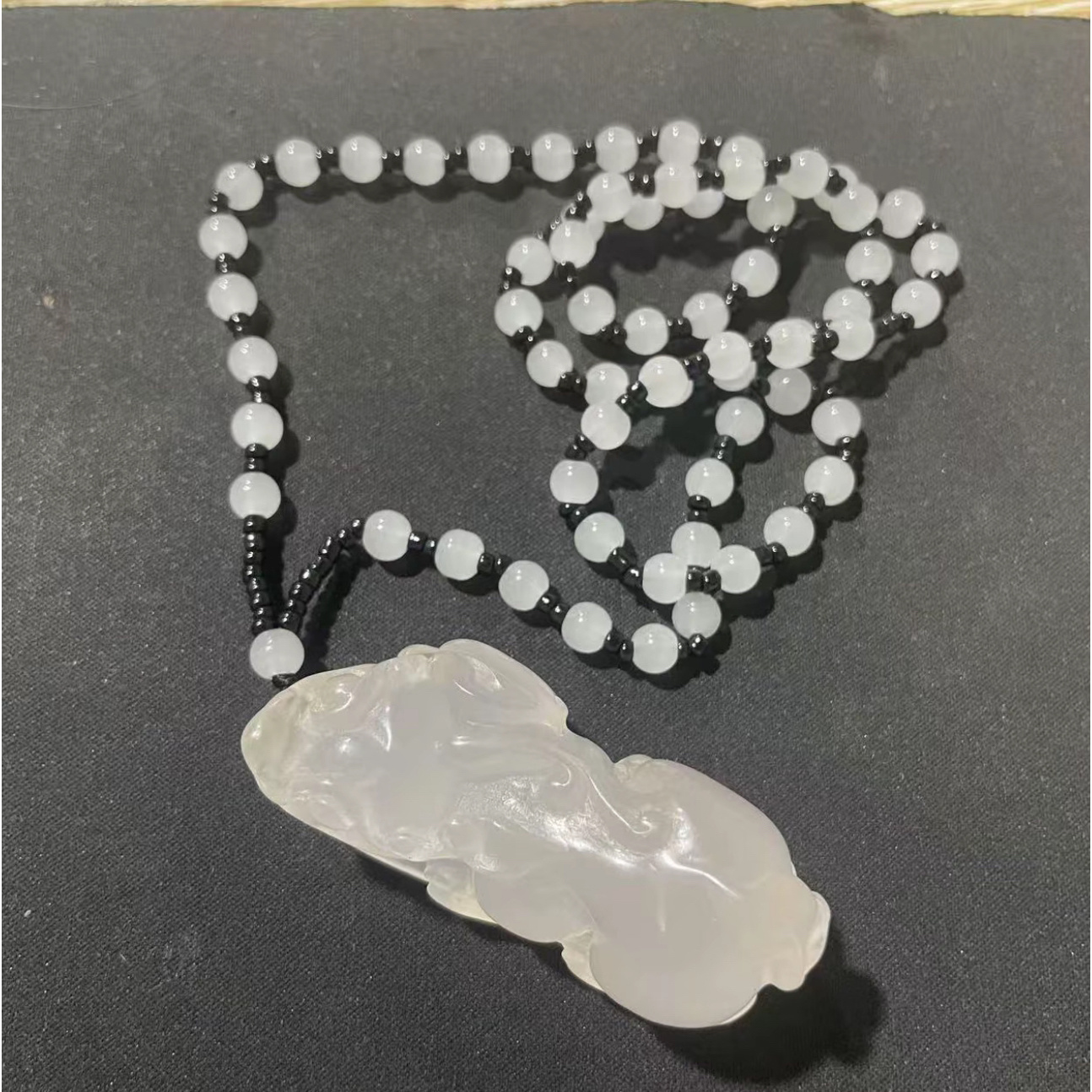 F033 精品手串 （无礼盒）白