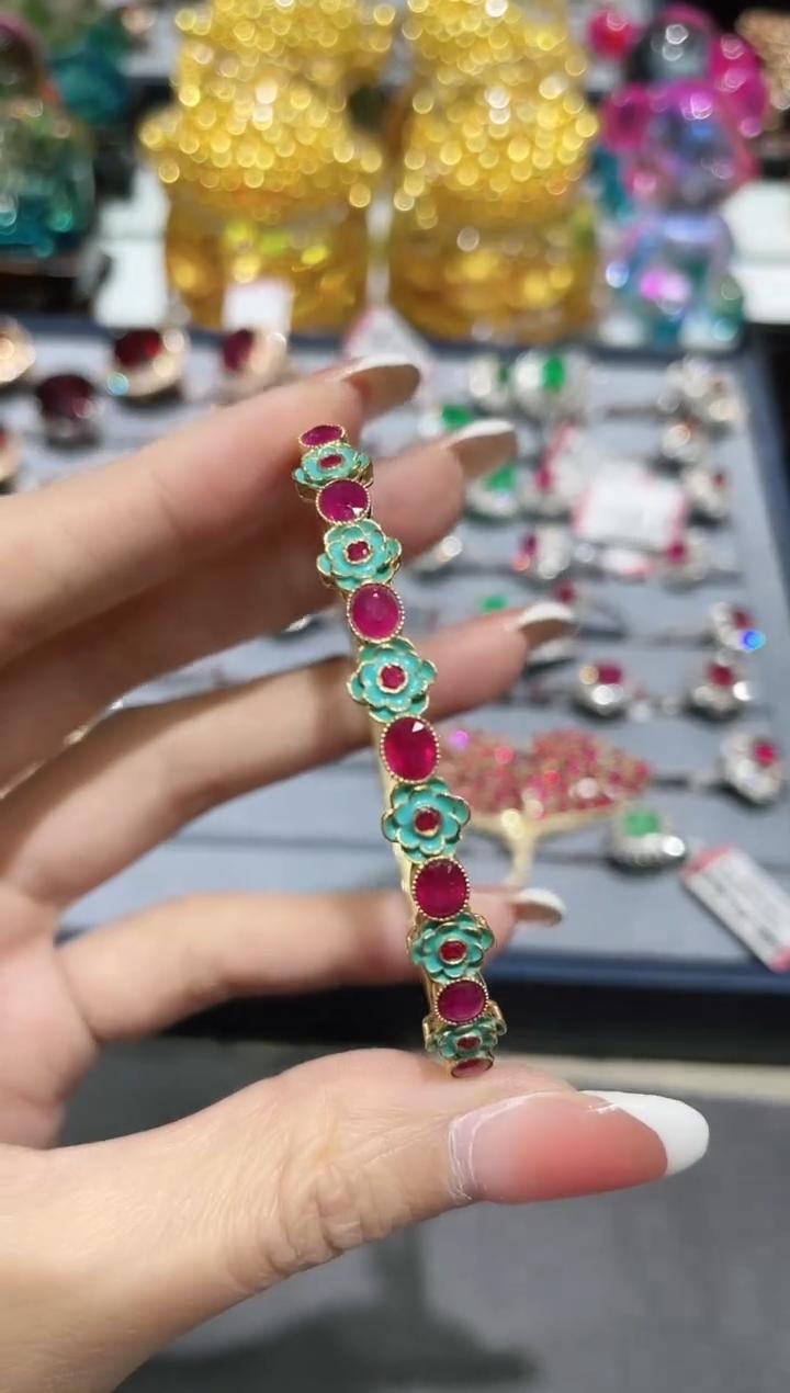 18K金镶嵌天然红宝石手镯烧蓝工艺款