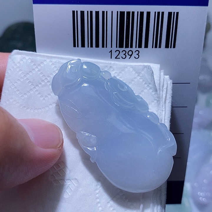 翡翠未镶嵌颈饰天光墟翡翠市场现金代购