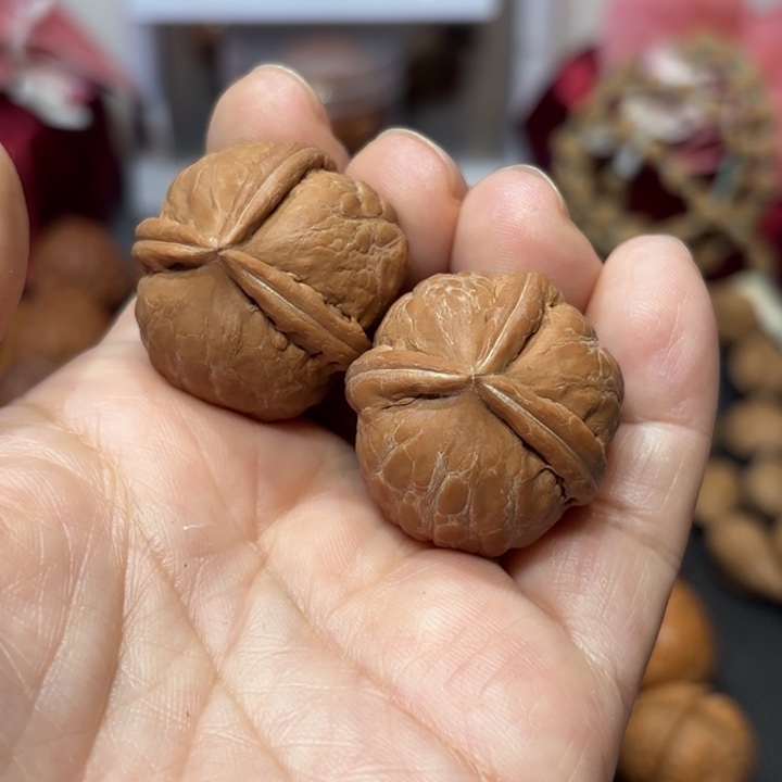 千***眸文玩核桃吊坠云朵797