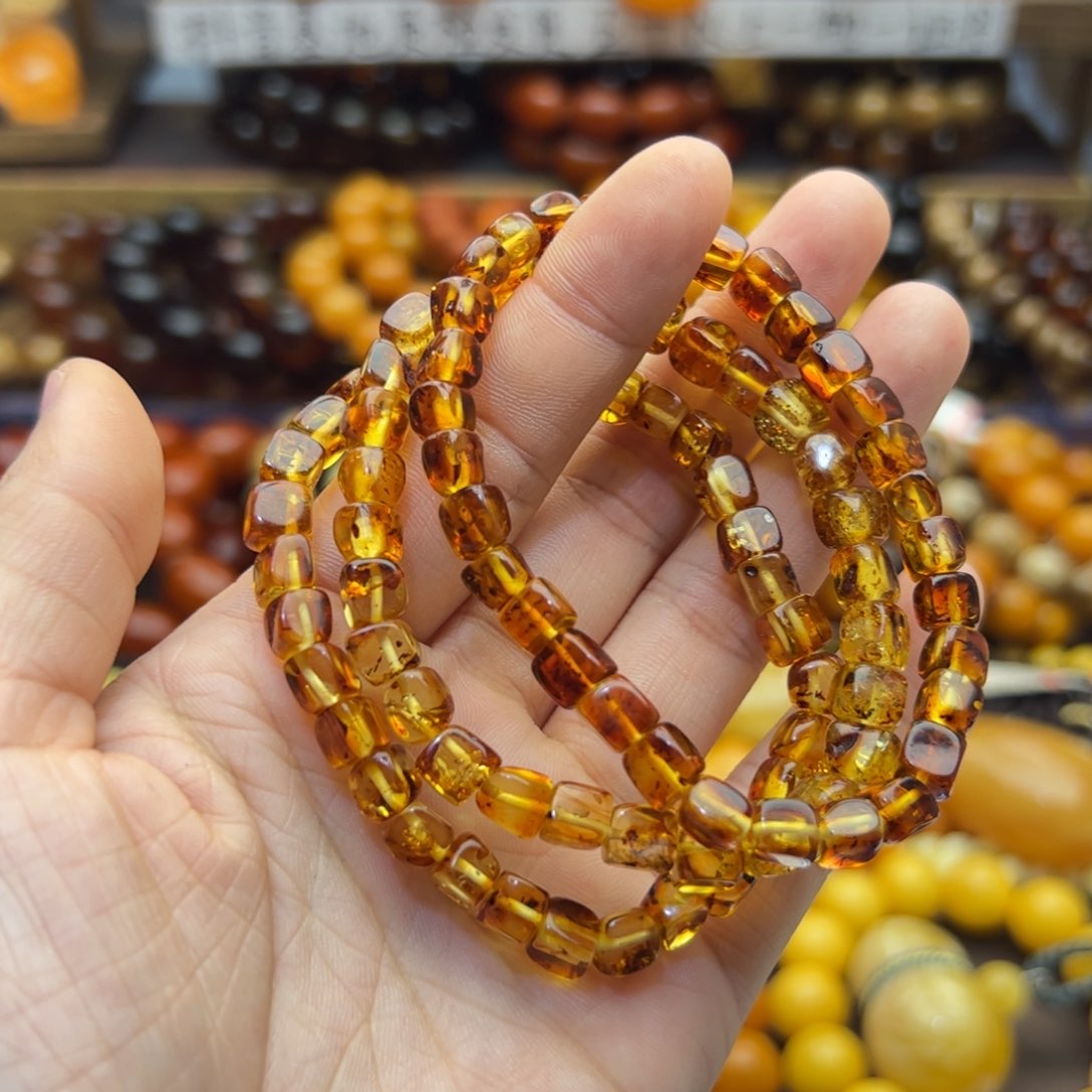 琥珀珠宝奇石未镶嵌多样性发其一