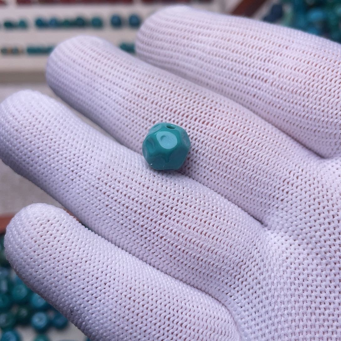 绿松石配饰10未镶嵌曲**塑