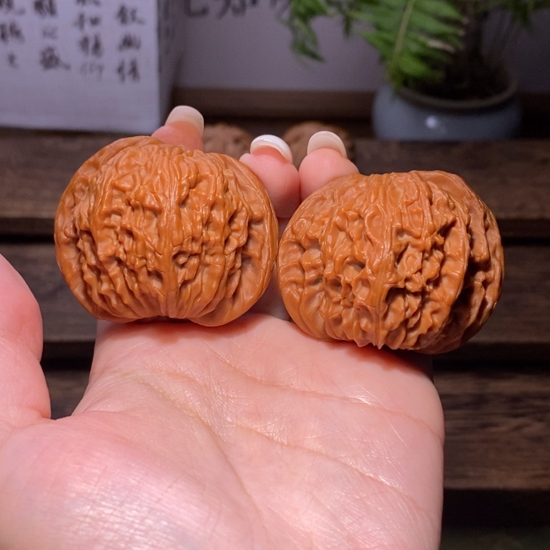 吊坠文玩核桃全品45蝴蝶磨盘