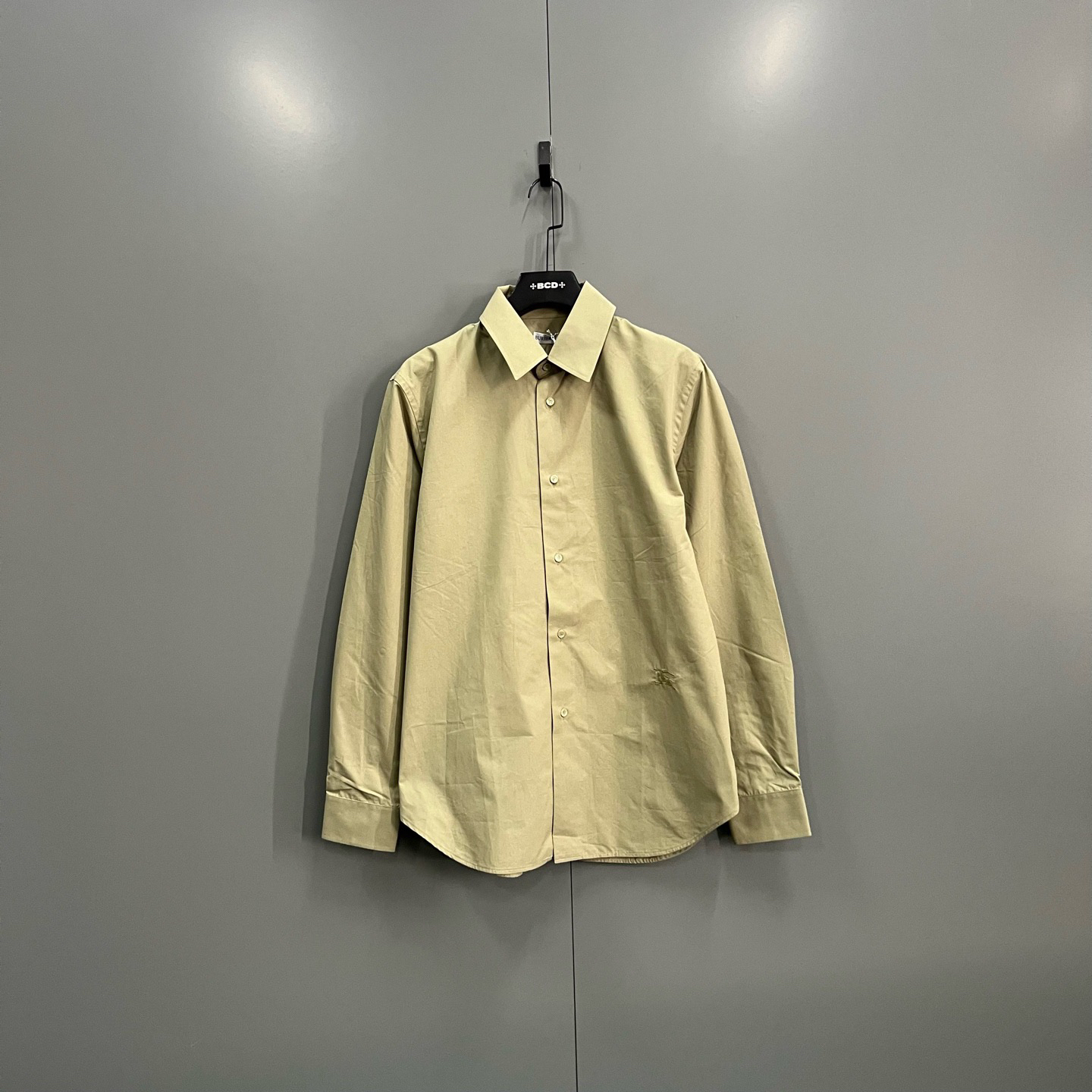 未使用 BURBERRY/博柏利 (ll) 骑士徽标衬衫 XS-XXXL码 017868