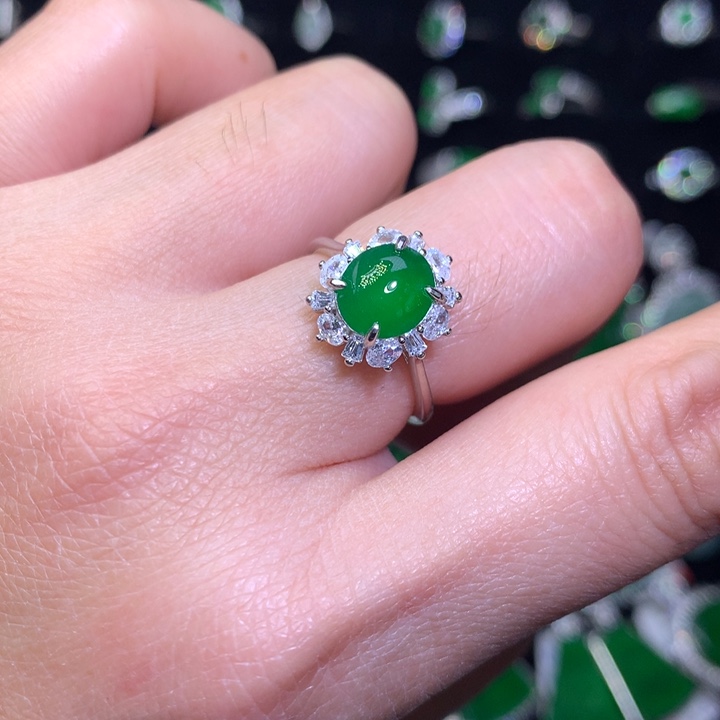 【闪购商品】翡翠颈饰银S925镶嵌天然翡翠