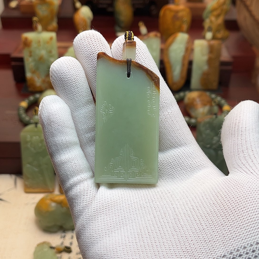 涛***岫岩河磨玉（透闪石质玉）未镶嵌颈饰