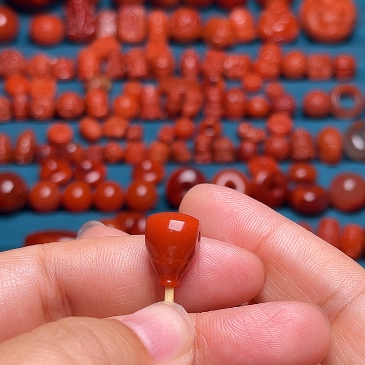 南红玛瑙未镶嵌配饰三通10.3mm