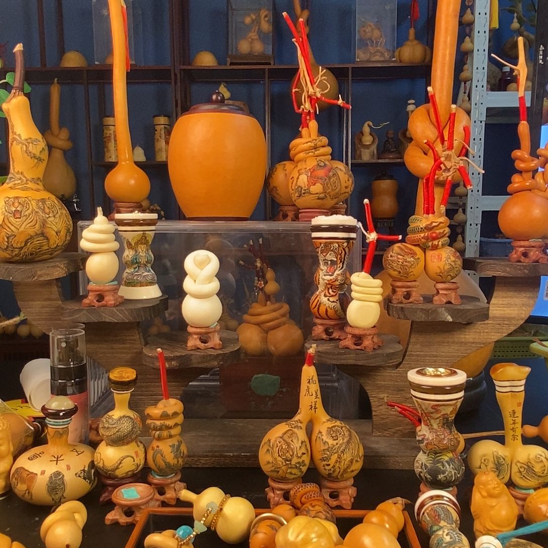 ****糊涂葫芦糊涂葫芦