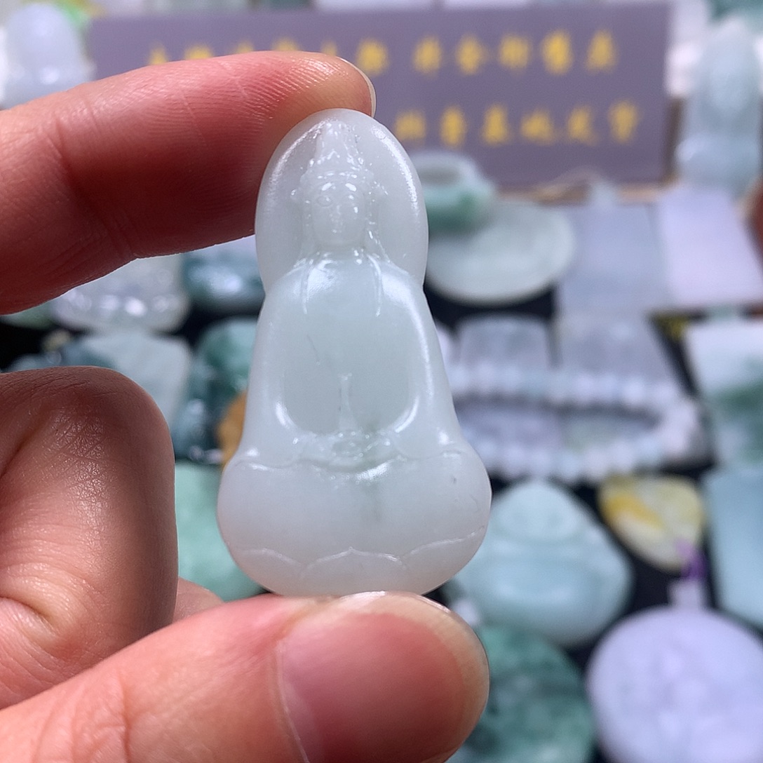 定制翡翠未镶嵌翡翠吊坠