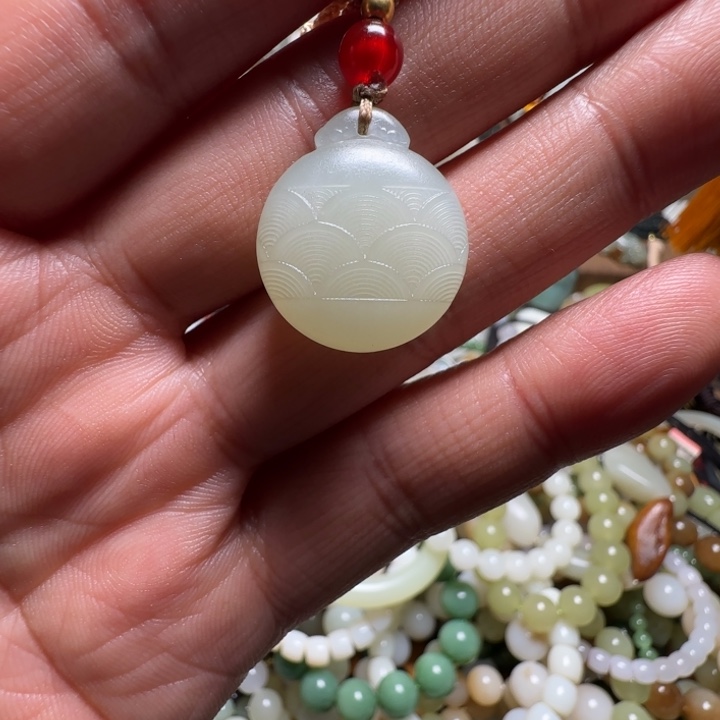 和田玉（青白玉）未镶嵌颈饰