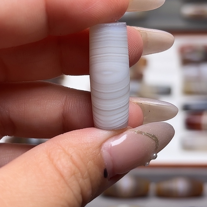 玛瑙/玉髓合金颈饰