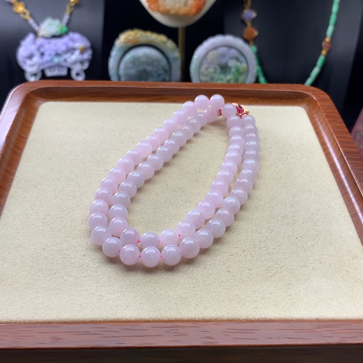 翡翠颈饰未镶嵌翡翠项链