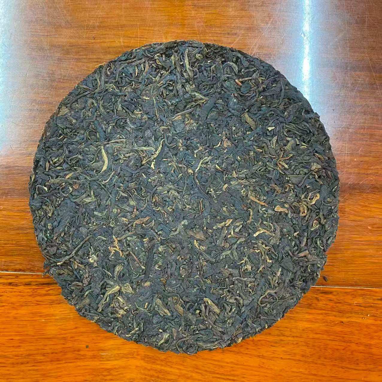 80年飞台FT53无飞铁 357g/饼普洱茶 生茶F1