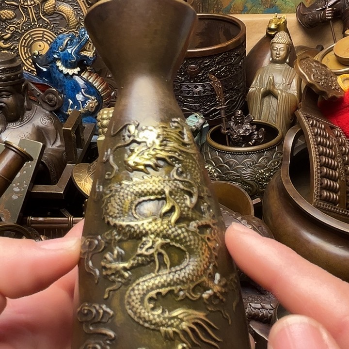 精美铜器批发档口