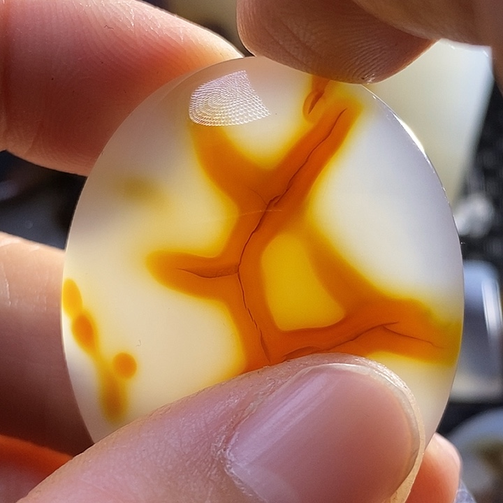 未镶嵌颈饰玛瑙/玉髓亿*田