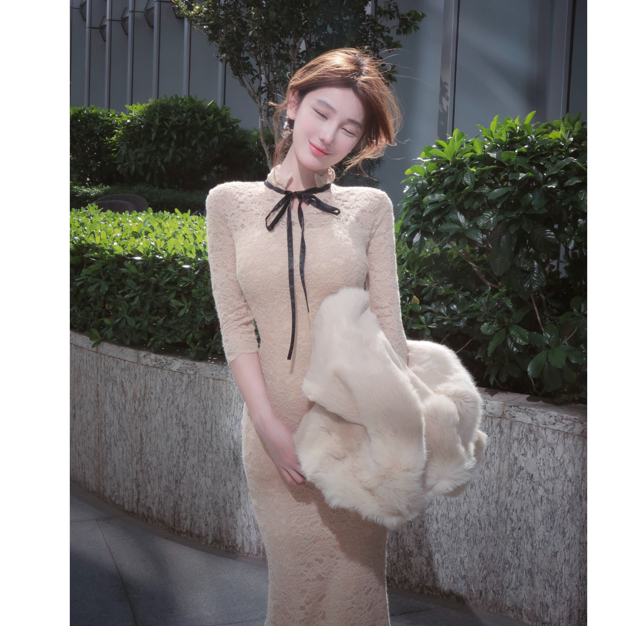 WW定制「琥珀女人」网红时尚气质轻奢蕾丝显瘦修身小众设计感连衣裙