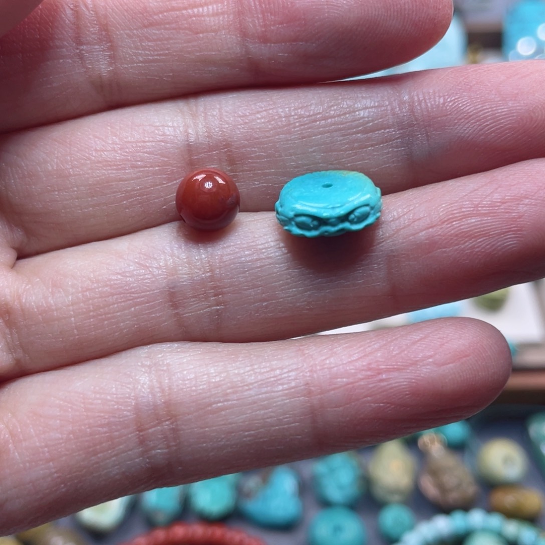 南红玛瑙配饰未镶嵌