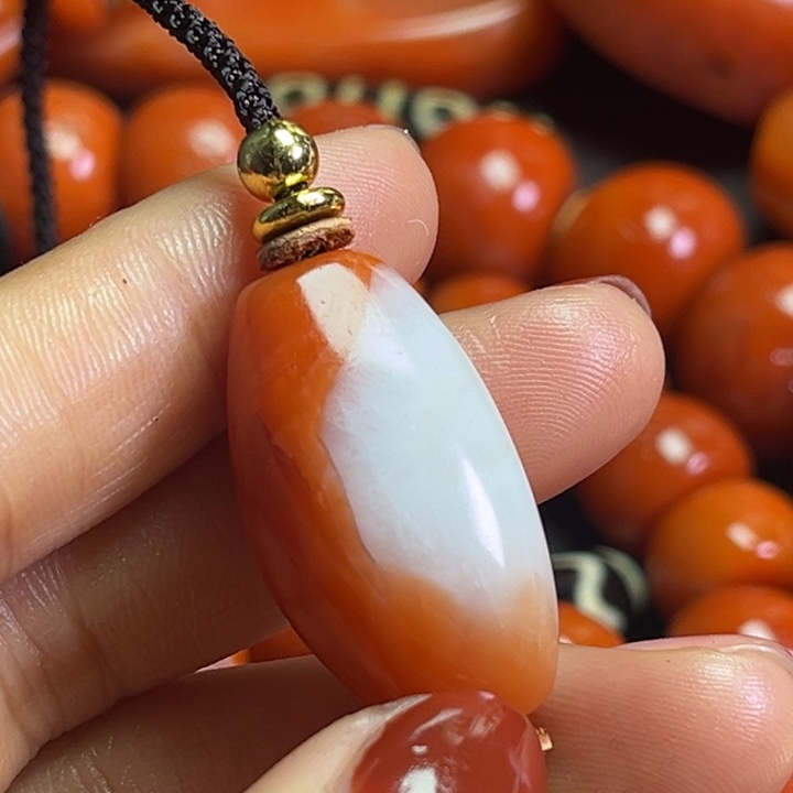 颈饰琉璃茂*琉璃…………