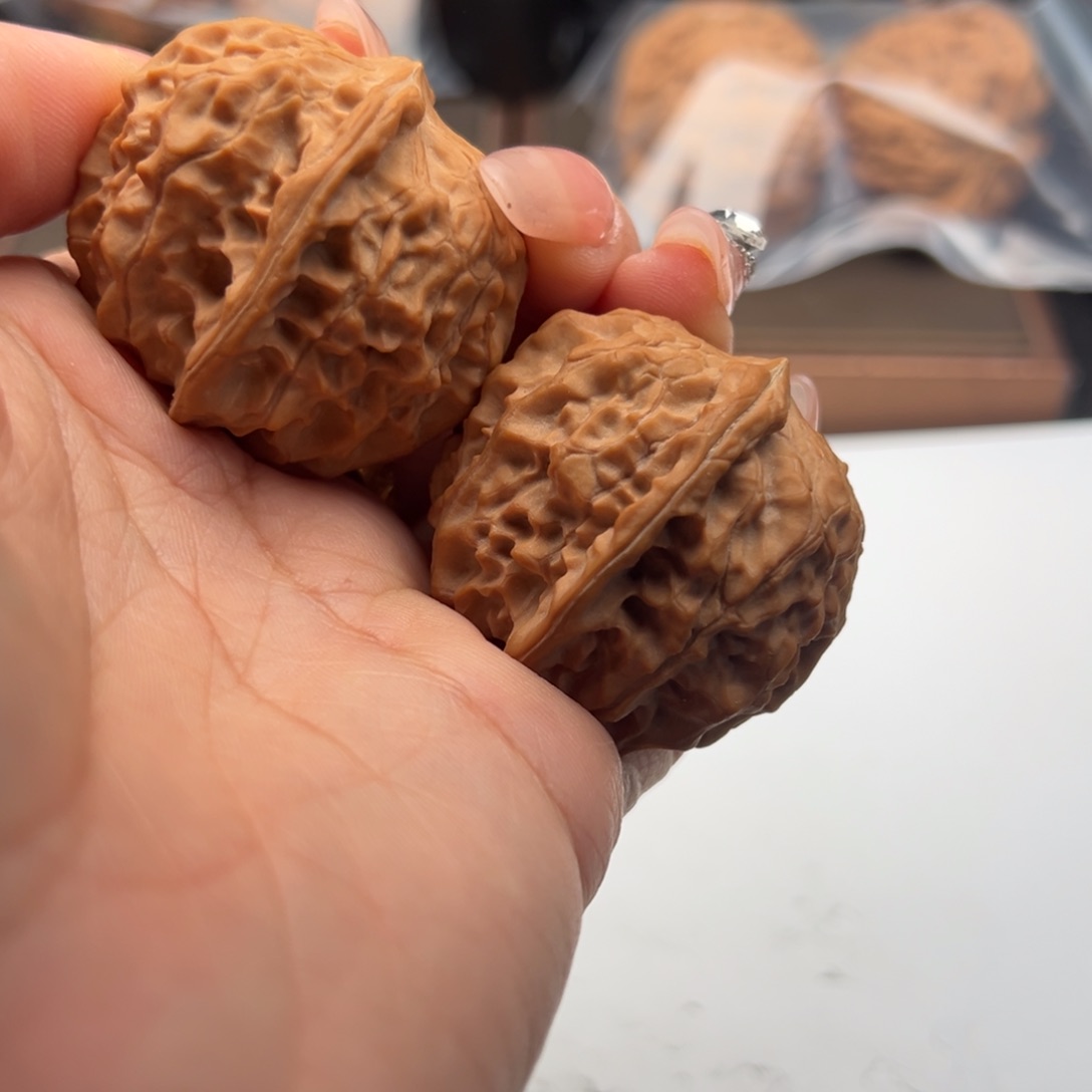 文玩核桃把件黄松峪