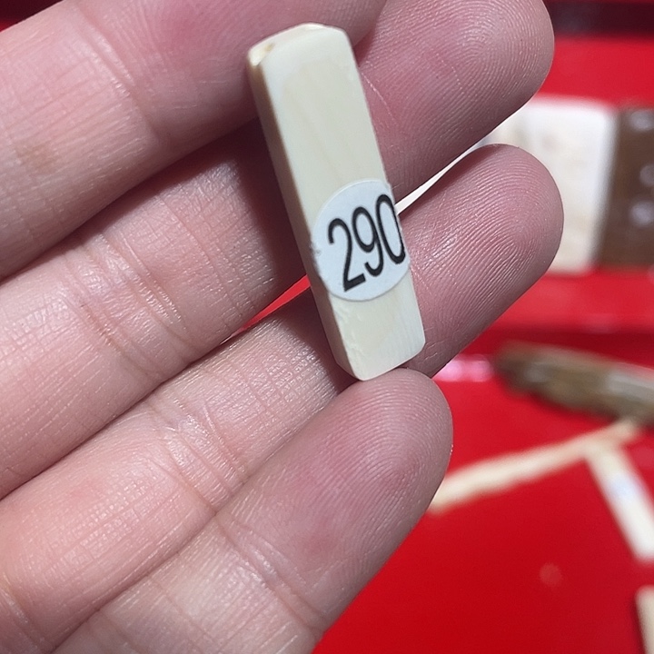 泥塑不打孔联系客服