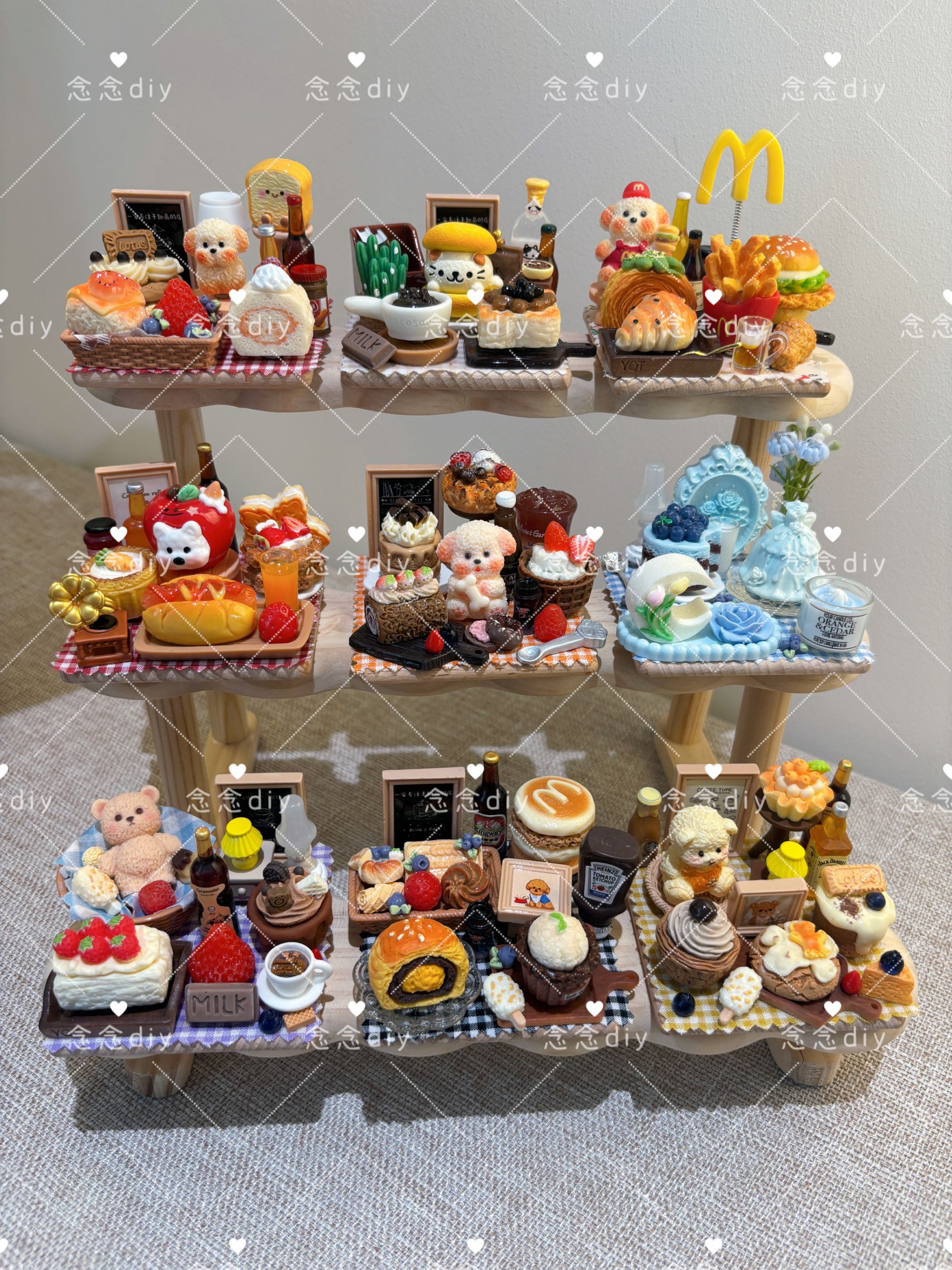 创意diy定制食玩树脂旋转磁吸冰箱贴摆台摆件车摆可爱ins风礼物 