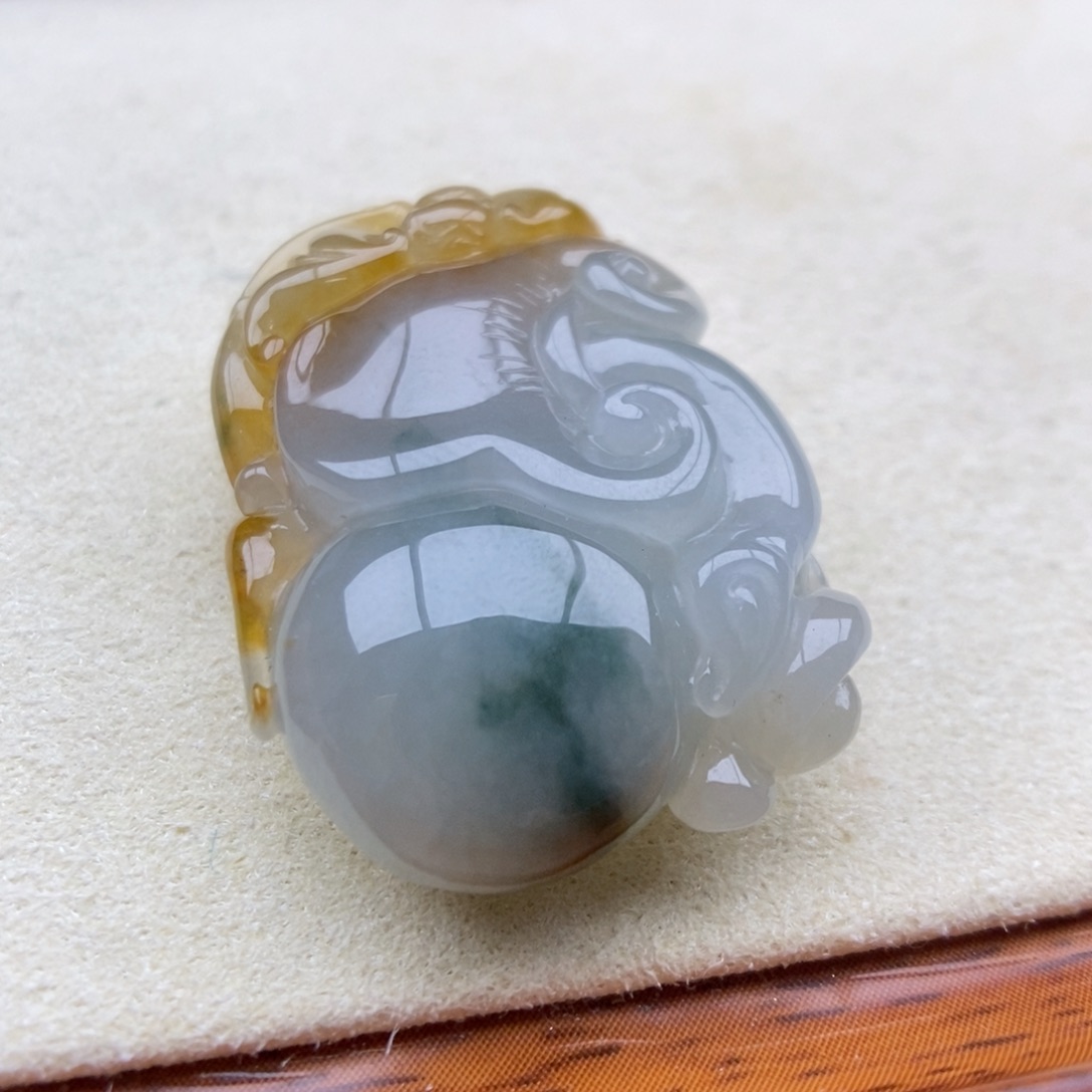 翡翠未镶嵌颈饰吊坠22