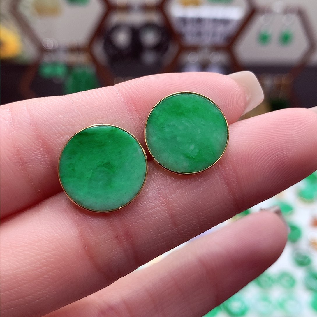 翡翠耳饰18K金镶嵌天然翡翠