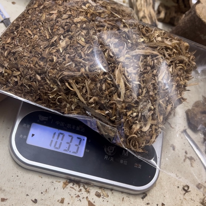 沉香沉香碎屑沉香勾丝，多样性发一